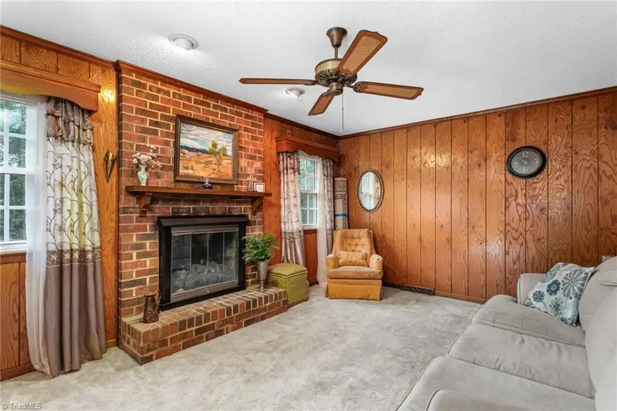 1609 Regency Drive, Burlington, NC 27215 - #3