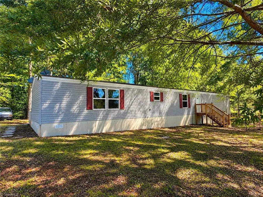 1393 John Ed Mabe Road, Danbury, NC 27016 - #2