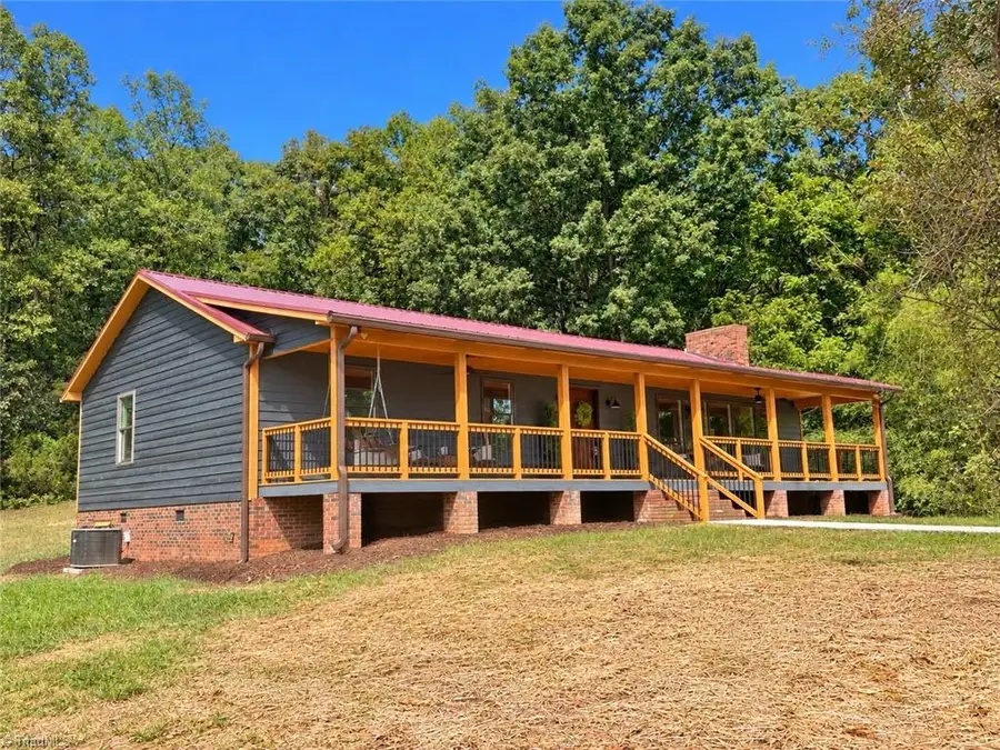 526 Hoover Mountain Road, Lewis Fork, NC 286 - #2