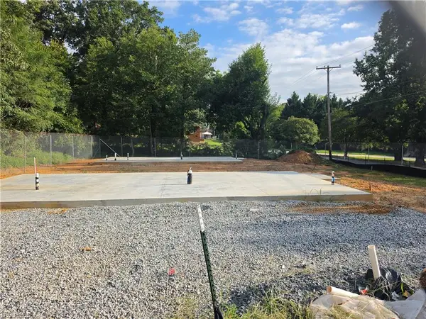 1003 Cassell Street, High Point, NC 27260