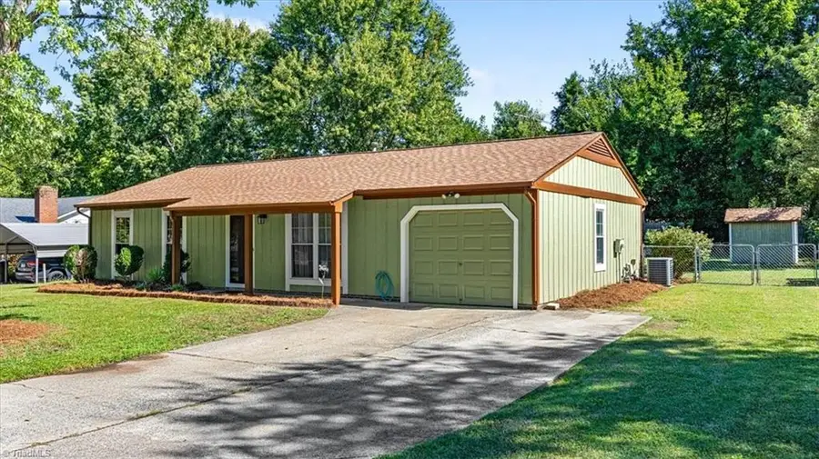 2703 Lamroc Road, Greensboro, NC 27407 - #2