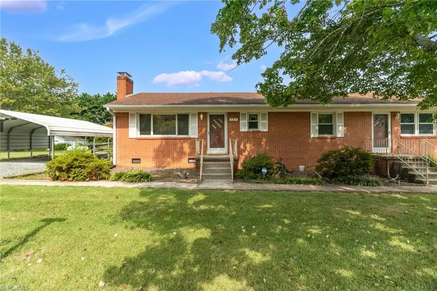 553 E Ridge Avenue, Liberty, NC 27298 - #2