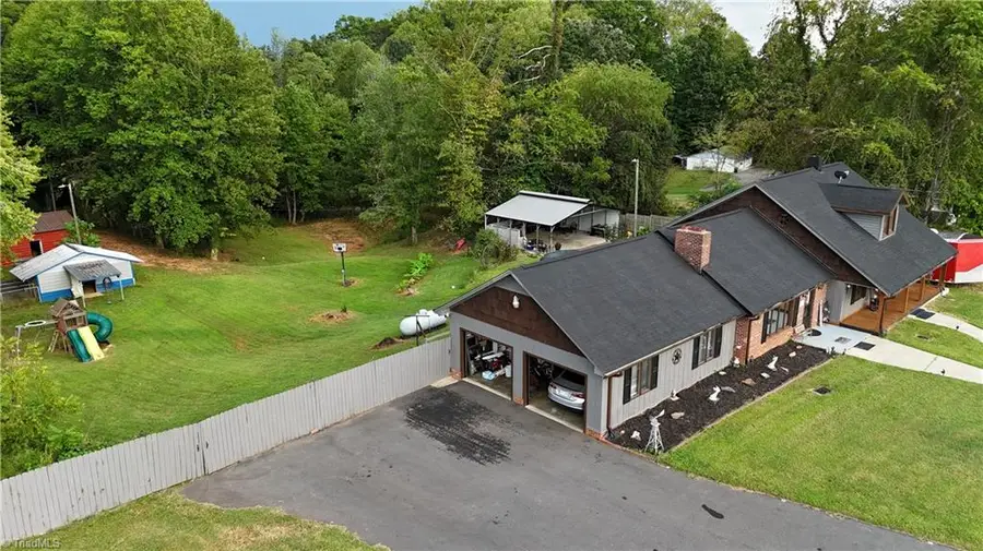 1098 Red Brush Road, Mount Airy, NC 27030 - #3