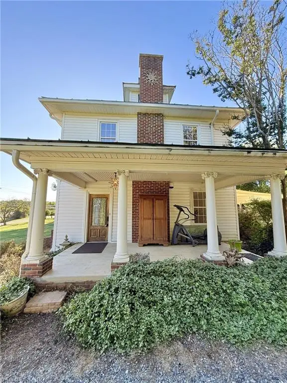 4911 Salem Road, Walkertown, NC 27051 - #3