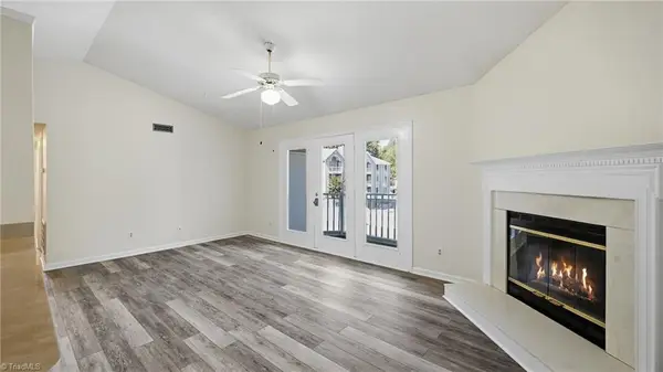 3701 Cotswold Terrace, Greensboro, NC 27410