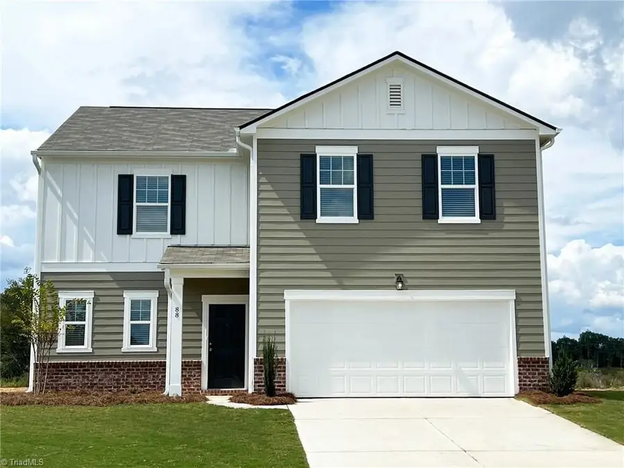 1014 Riverbank Drive, Kernersville, NC 27284 - #3