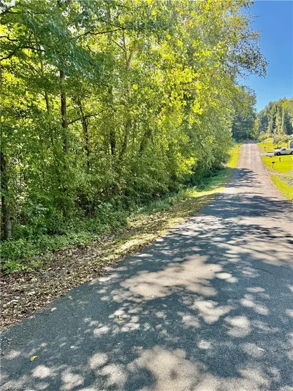 384 Riverview Lane, Lexington, NC 27292 - #2