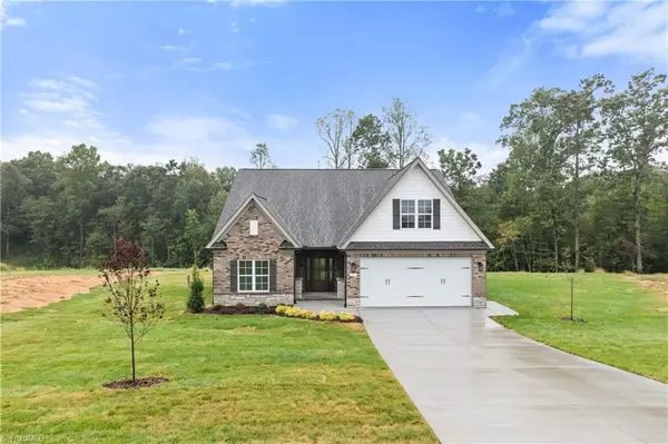 261 Avian Lane, Winston-Salem, NC 27127