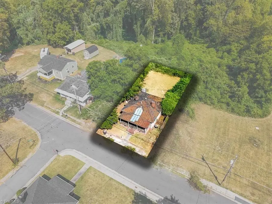 613 Stiers Street, Reidsville, NC 27320 - #2