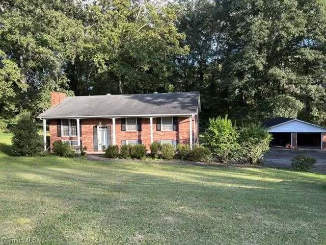 1224 Mountain View Road, North Wilkesboro, NC 28659 - #3