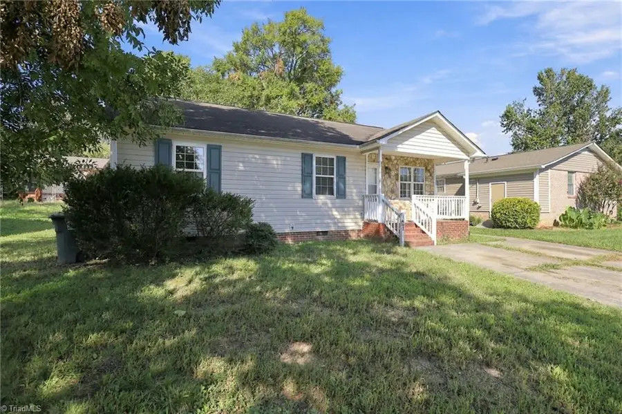 1402 Brown Boulevard, Greensboro, NC 27401 - #2