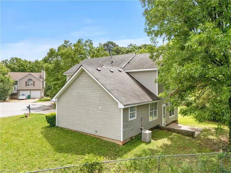 3921 Quillmark Court, Winston Salem, NC 27127 - #3