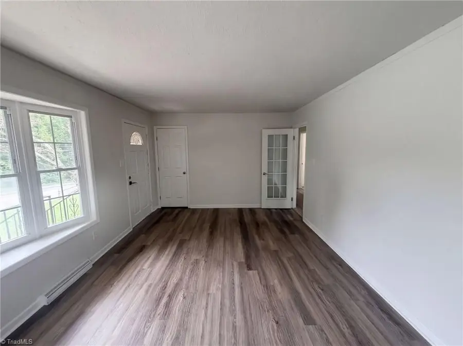 1502 Meadowview Road, Greensboro, NC 27403 - #3