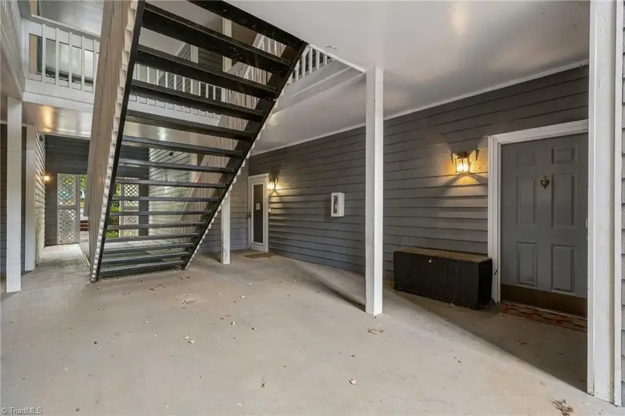 382 Meadows Circle, Winston Salem, NC 27104 - #3