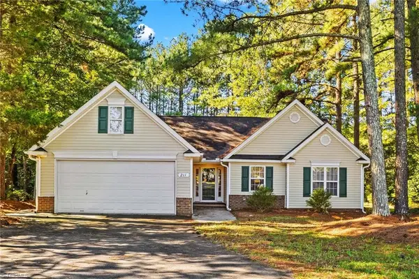 211 W Whispering Pines Lane, Linwood, NC 27299