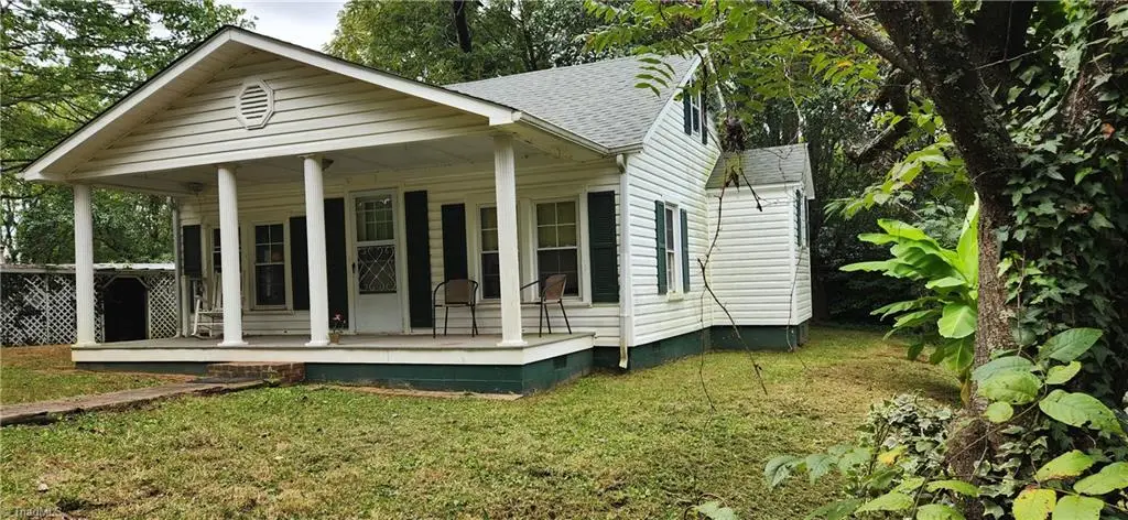 213 N Street, North Wilkesboro, NC 28659 - #1