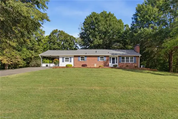 4412 Vienna Dozier Road, Pfafftown, NC 27040