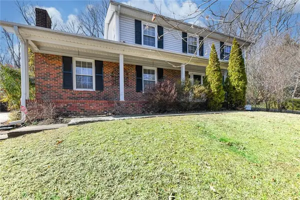 2019 Downing Street, Greensboro, NC 27410