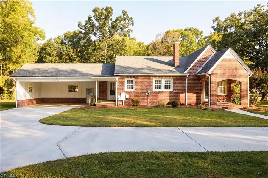 1036 Cunningham Road, Thomasville, NC 27360 - #3