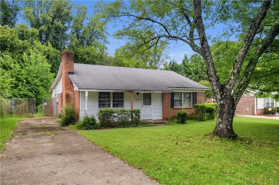 2614 Norwood Drive, Greensboro, NC 27407 - #2