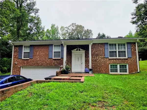3890 Whitehaven Road, Winston-Salem, NC 27106