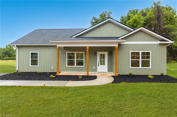 425 N Smith Street, Liberty, NC 27298