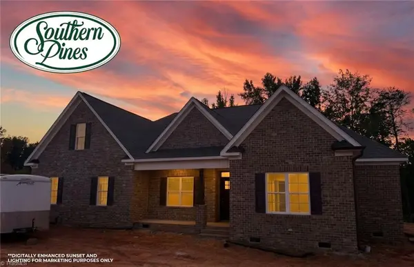 5081 Southern Pines Drive, Kernersville, NC 27284