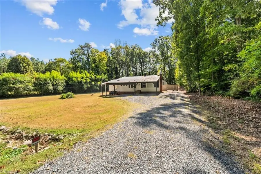 646 Hawthorne Drive, Asheboro, NC 27205 - #2