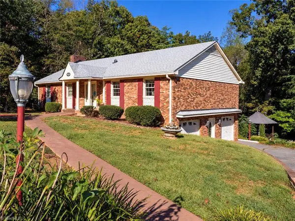 5620 Clinedale Court, Pfafftown, NC 27040