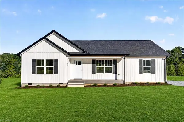 327 Lake Park Road, Asheboro, NC 27205