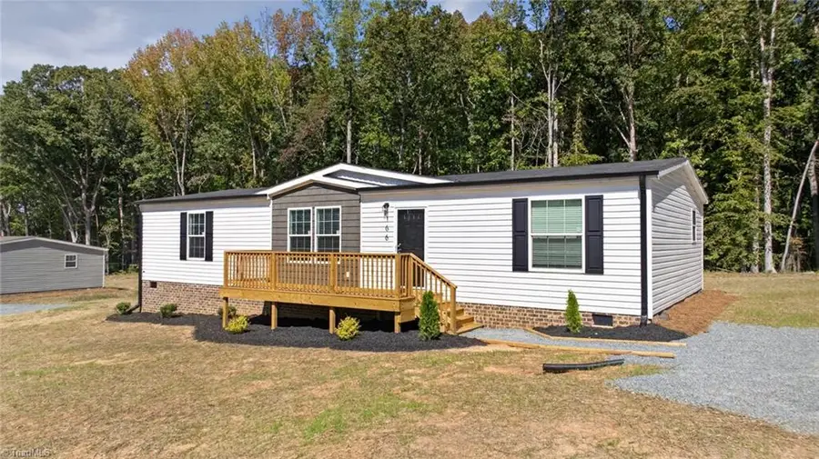 166 Christophers Court, Lexington, NC 27295 - #2