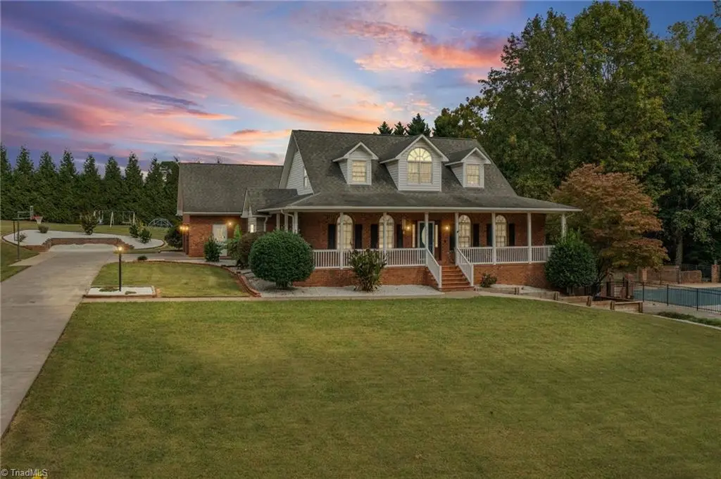 1013 Brookhaven Lane, Yadkinville, NC 27055 - #1