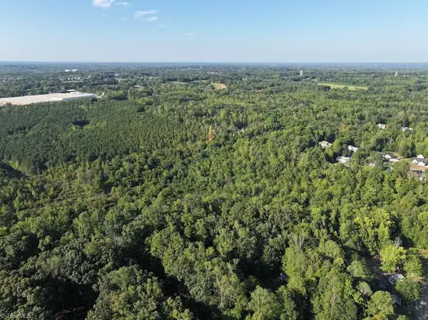 7809 Thomas Road, Stokesdale, NC 27357