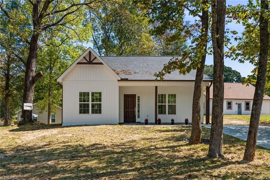 1055 Fisher Ferry Street, Thomasville, NC 27360 - #3