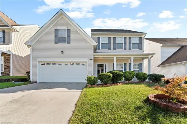765 Spinning Wheel Point, High Point, NC 27265