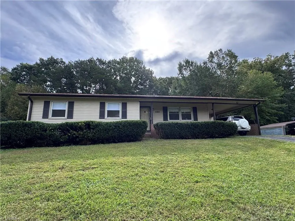 305 Kingston Drive, King, NC 27021 - #1