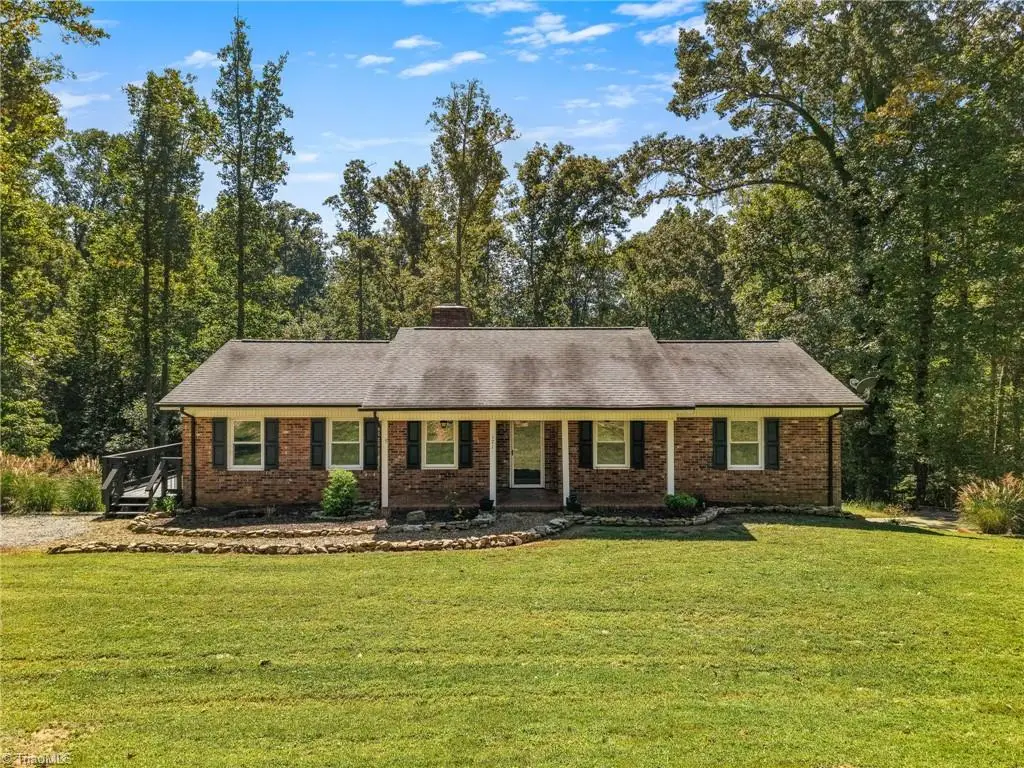 171 Jessie Reins Road, Wilkesboro, NC 28697 - #1