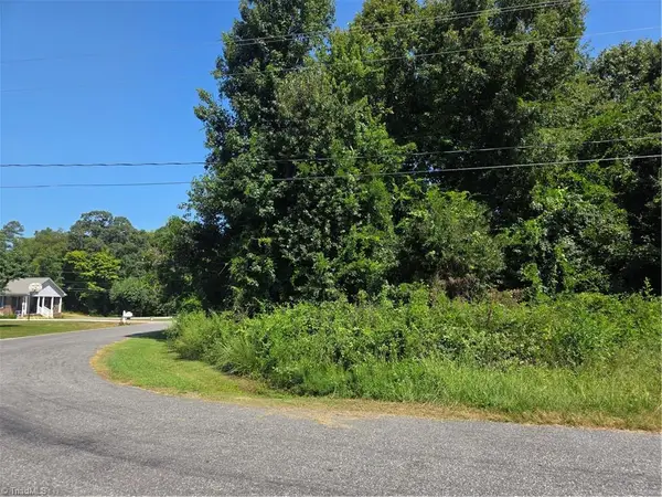 125 Pickett Drive, Lexington, NC 27295