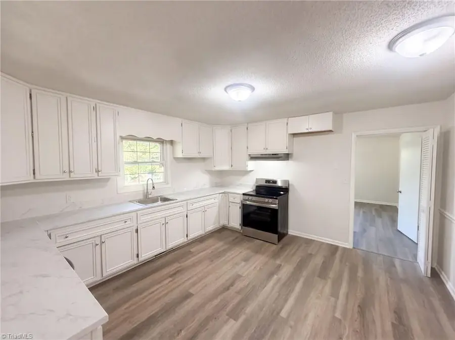 1715 Old Hollow Road, Walkertown, NC 27051 - #2