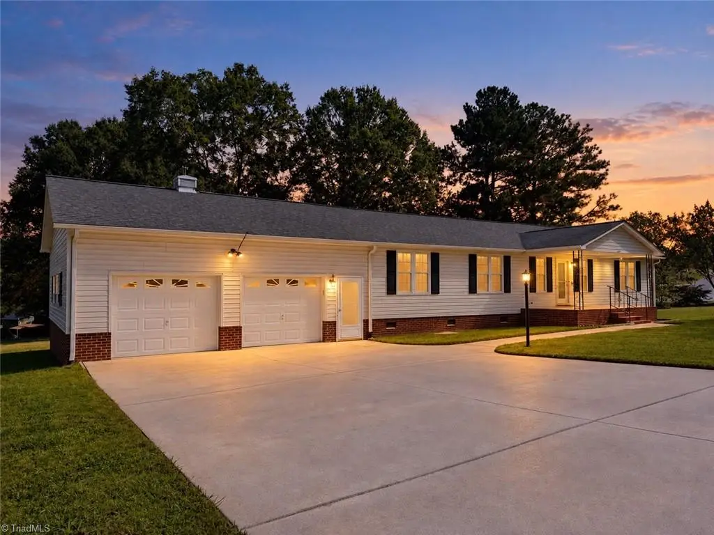 170 Virginia Dare Drive, Lexington, NC 27295 - #1