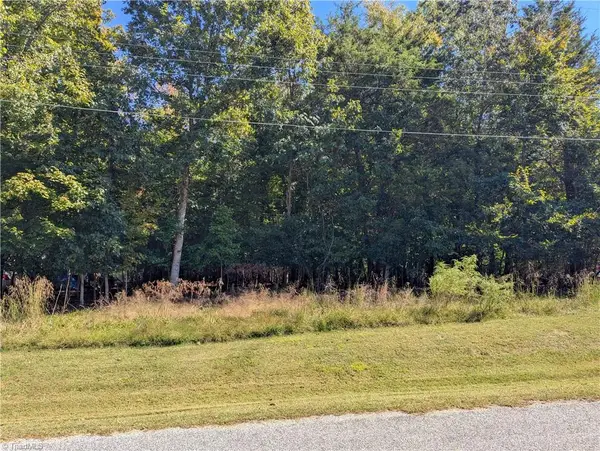 170 Spring Hollow Road, High Point, NC 27262