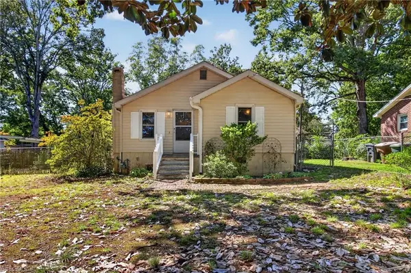 2907 Marthas Place, Greensboro, NC 27408