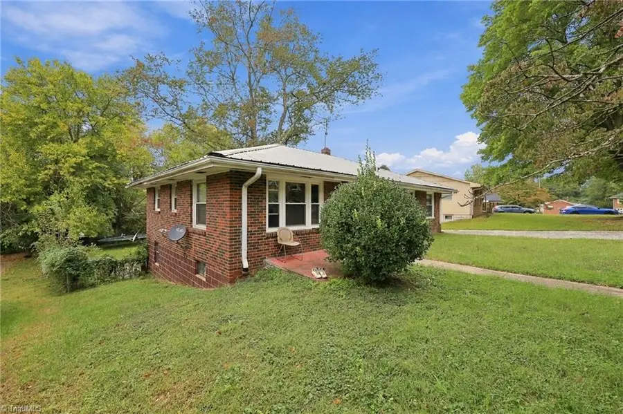 866 Rankin Street, Winston Salem, NC 27101 - #3