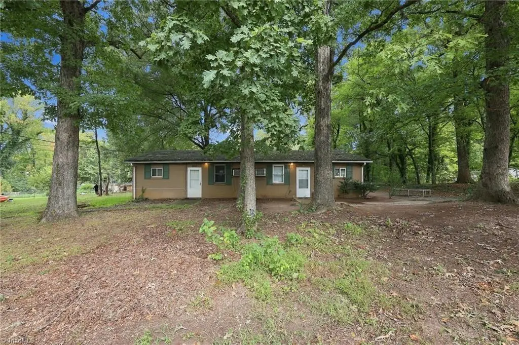 635 Voss Street, Winston Salem, NC 27105 - #1