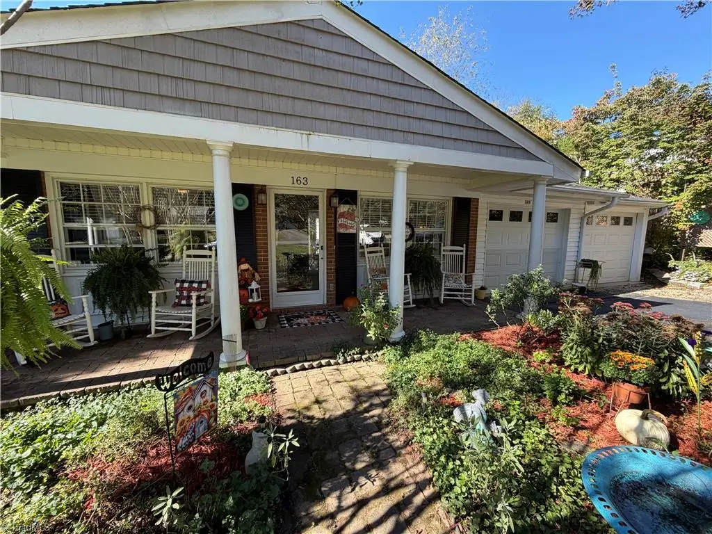 163 Florida Avenue, Mount Airy, NC 27030 - #1