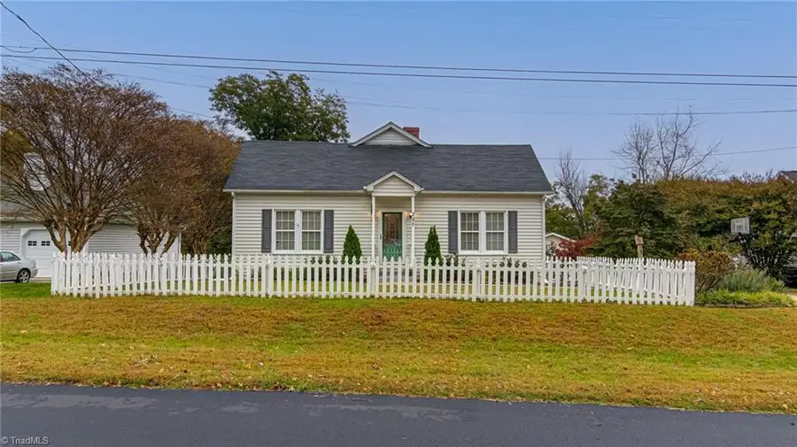 231 Lorraine Drive, Winston Salem, NC 27107 - #2