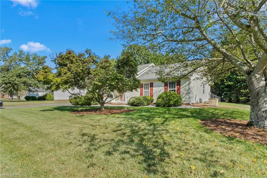 213 Wyndham Avenue, High Point, NC 27265 - #3