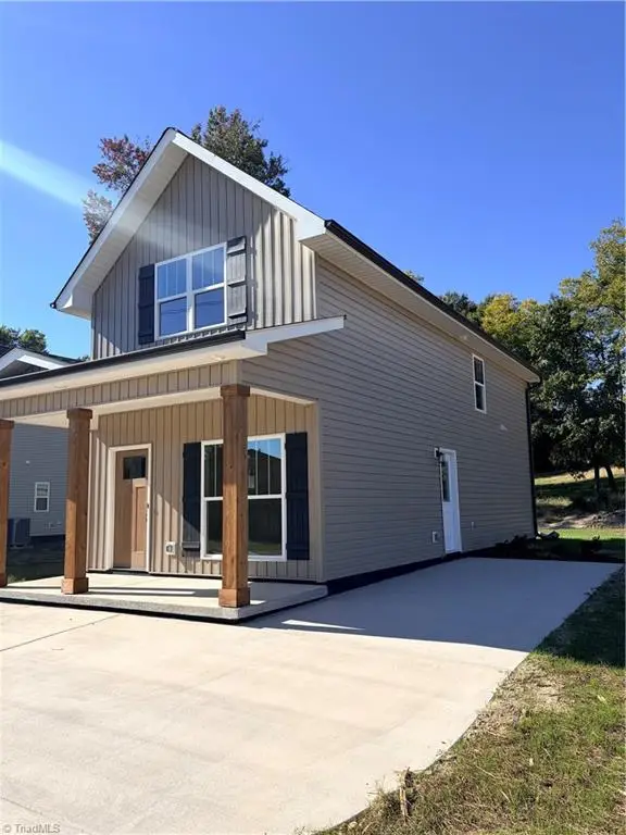 12 W Colonial Drive, Thomasville, NC 27360 - #2
