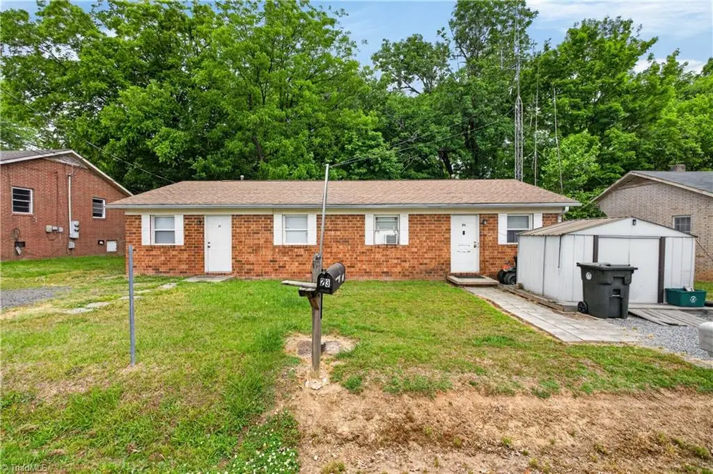 21 Hunter Street, Thomasville, NC 27360 - #1