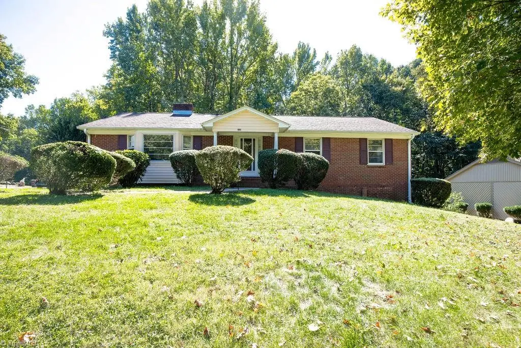 2420 Kingsgate Drive, Winston Salem, NC 27101 - #1